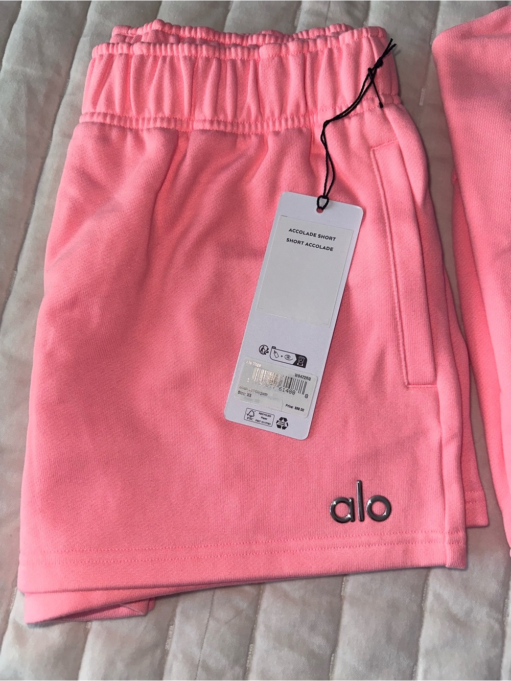 🆕 Accolade Sweatshirt & Shorts Set 🆕 - Picture 3 of 5